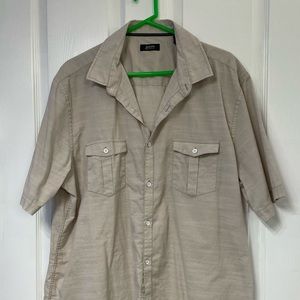 Mens Alfani button down 2 pocket shirt. Size XXL color beige